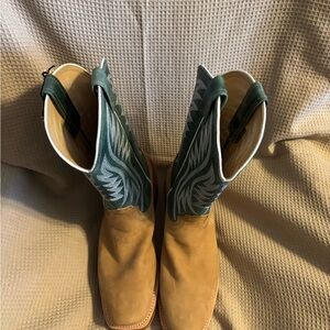 Fenoglio Picosa Creek Exclusive Havana Nubuck w/ Green Mezkite